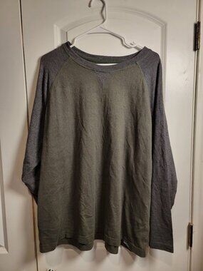 Eddie Bauer Men’s XL Blue Green Raglan Long Sleeve Shirt